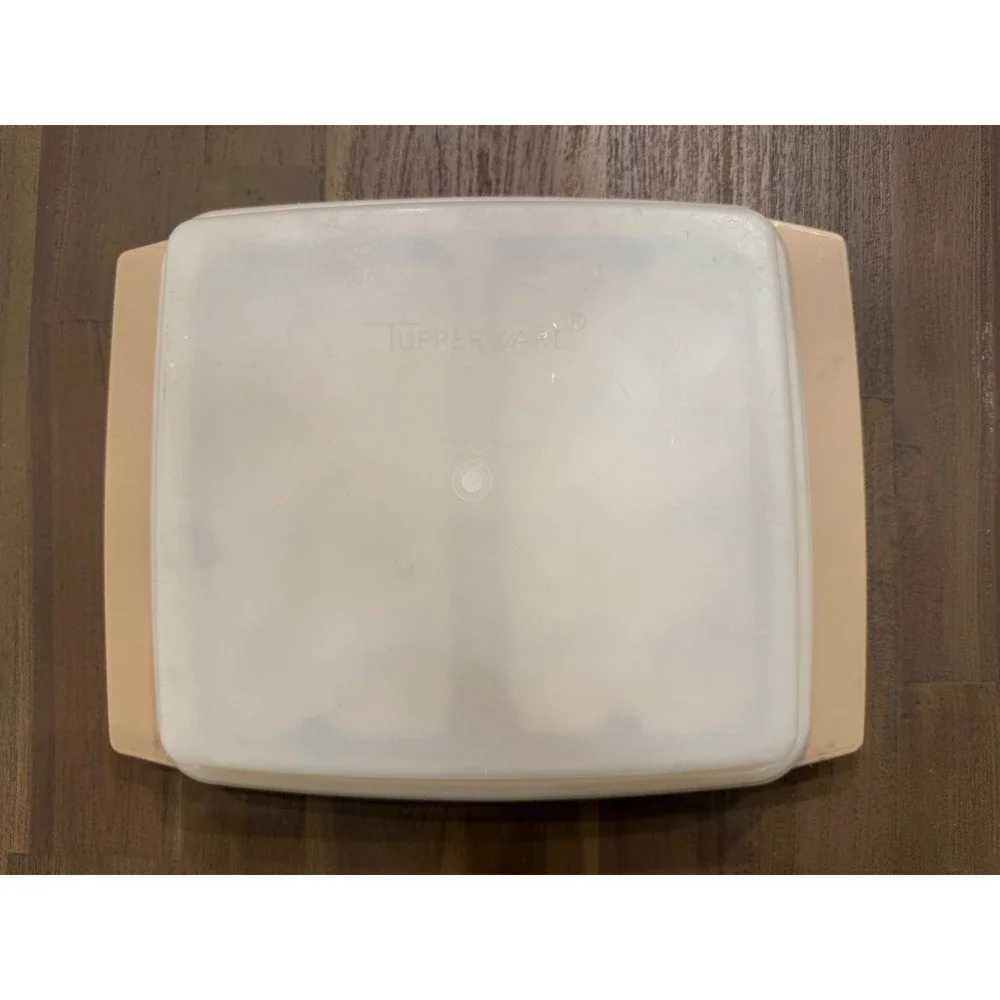Vintage Tupperware Deviled Egg Carrier Almond Beige with Lid and Inserts‎